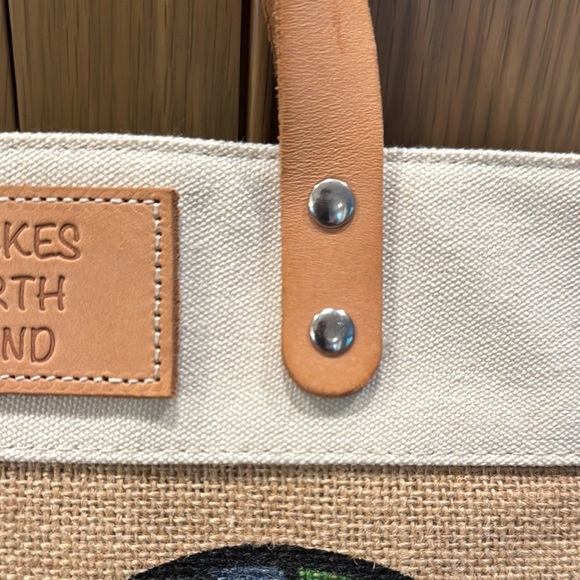 Brighton Earth Love Tote Burlap/Leather 13" x 15" LOVE MAKES EARTH GO ROUND - Picture 3 of 10